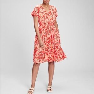 GAP Tiered V-Neck Floral Belted Dress Prairie Cottage Summer Orange Poppy Red M
